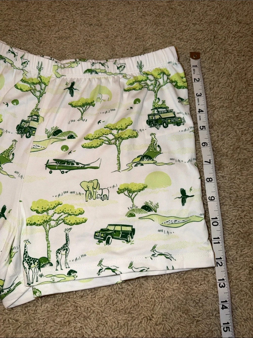 kate spade White and Green Safari-Print Short Pajama Set